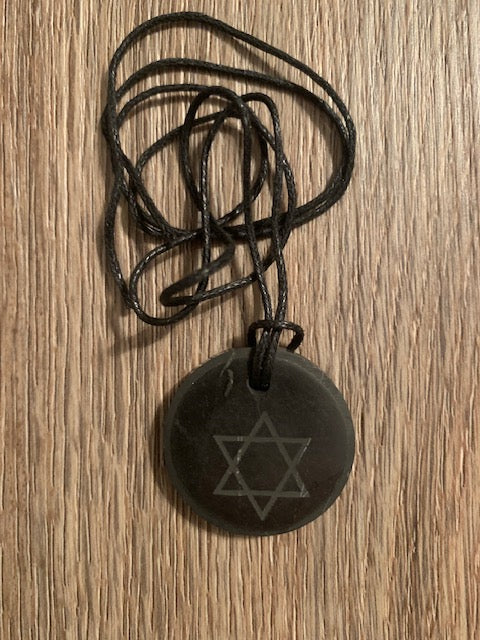 30 MM SHUNGITE STAR OF DAVID DISK PENDANT