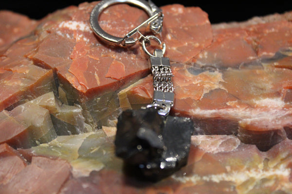 KEY CHAINS WITH SHUNGITE PEBBLE OR ELITE STONE