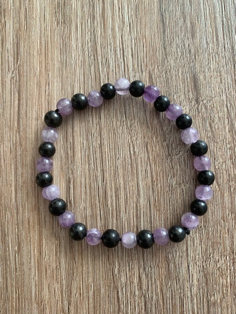 SHUNGITE BRACELET WITH BANDED AMETHYST BEADS & ELASTICIZED, FOR EMF PROTECTION